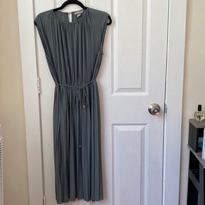 Never Worn Green Midi Dress. Pleats. belted tie waist. Gold detail on ties.